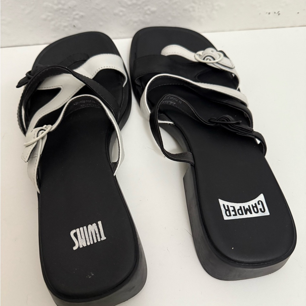 Camper Women's Monochrome Sandals